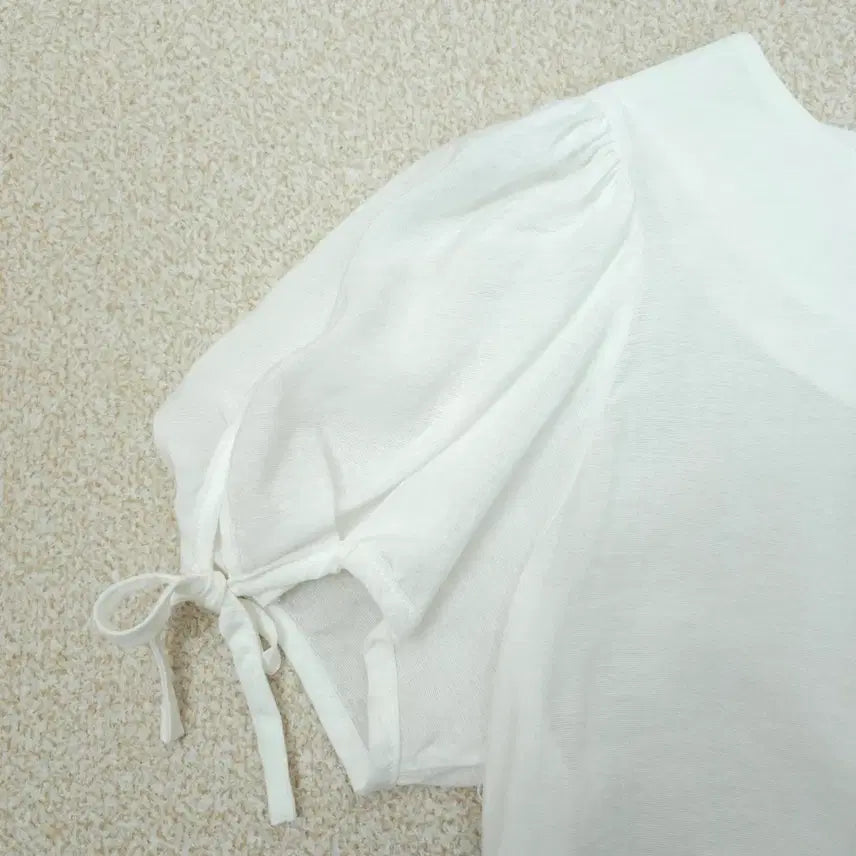 [BUNJANG] Bommix M.Moore Linen Blouse / (F)봄빅스엠무어 여성 반팔 린넨 블라우스 셔링 K4W2854