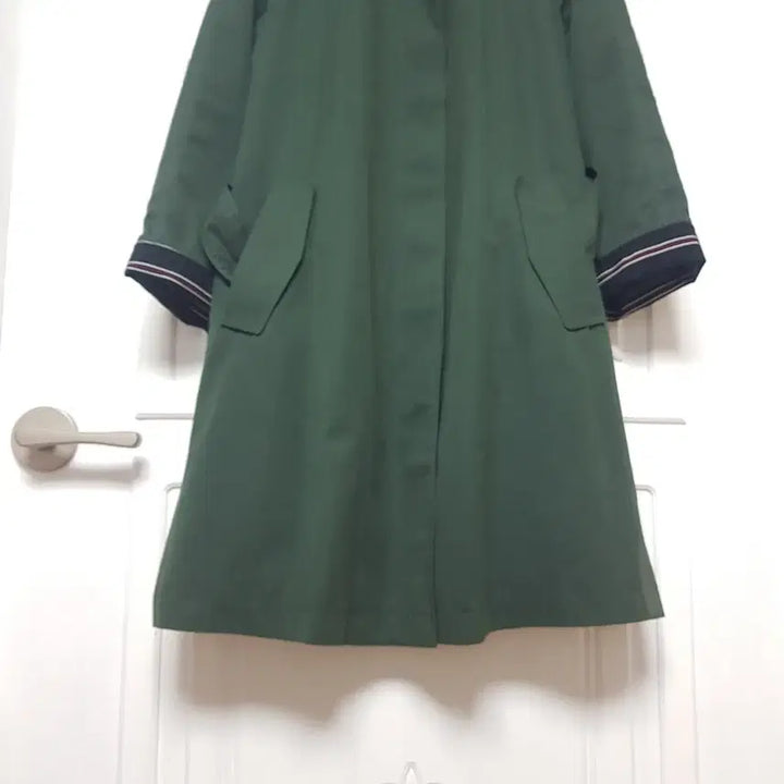 [BUNJANG] ab.f.z Green Trench Coat / ab.f.z 맥카라 그린 트렌치코트 프리사이즈 봄가을 간절기 아우터
