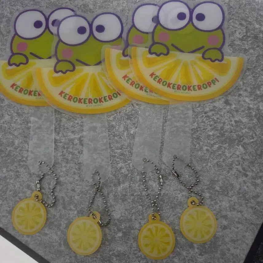 [BUNJANG] Kero Kero Keroppi Fan Keychain / 특가!!  5월5일까지) 케로피 부채 키링