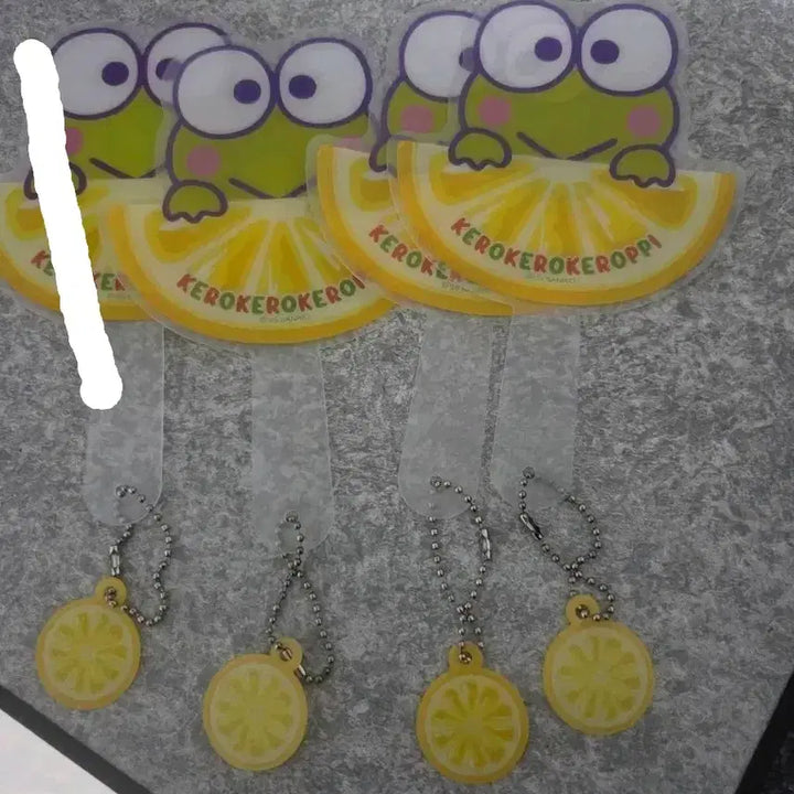 [BUNJANG] Kero Kero Keroppi Fan Keychain / 특가!!  5월5일까지) 케로피 부채 키링
