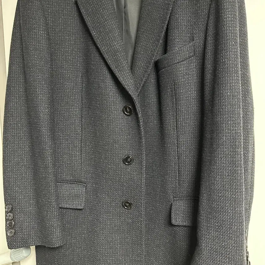 [BUNJANG] Hugo Boss Wool Chesterfield Coat with Leather Collar (42R) / 휴고보스 카라 가죽 배색 체스터필드 울 코트 (42R)