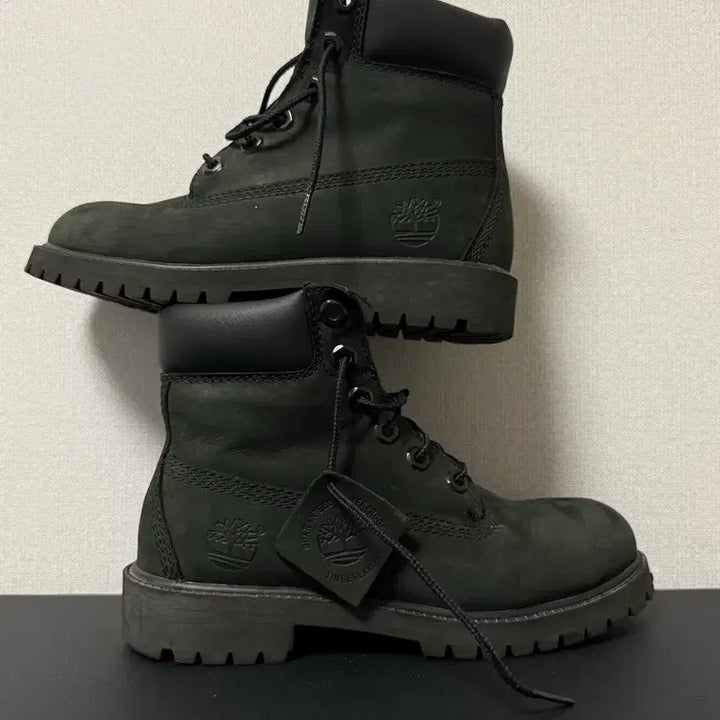 [BUNJANG] Timberland 6-Inch Premium Boots Black Nubuck 220mm / 팀버랜드 6인치 프리미엄 부츠 블랙 누벅 220mm