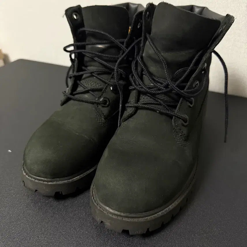 [BUNJANG] Timberland 6-Inch Premium Boots Black Nubuck 220mm / 팀버랜드 6인치 프리미엄 부츠 블랙 누벅 220mm