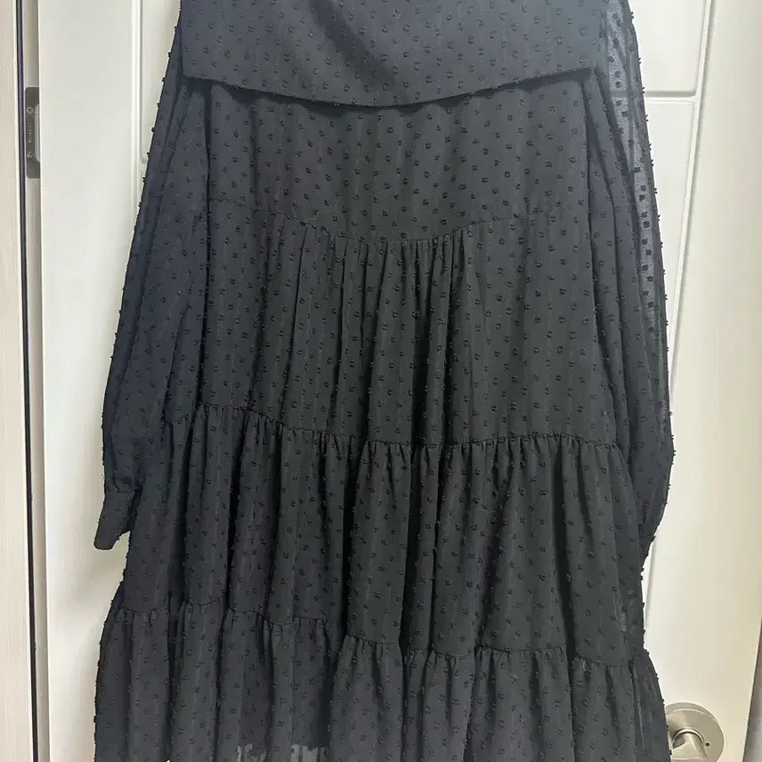 [BUNJANG] Dew E Dew E Sheer Ruffle Mini Dress / 듀이듀이 원피스 캉캉 쉬폰 원피스 블랙 원피스