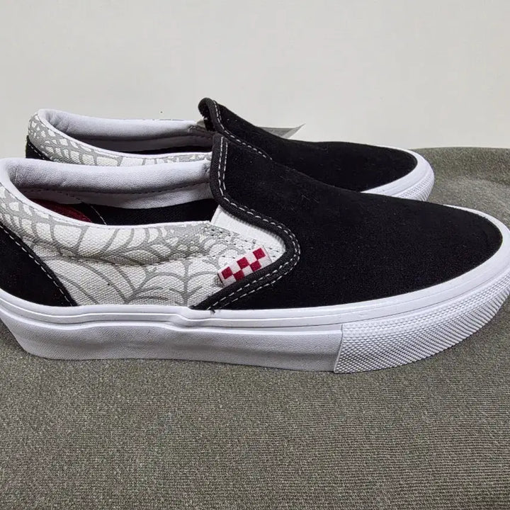 [BUNJANG] Vans Mn Skate Slip-On Shoes (220mm) / 반스 Mn 스케이트 슬립온 [220mm]