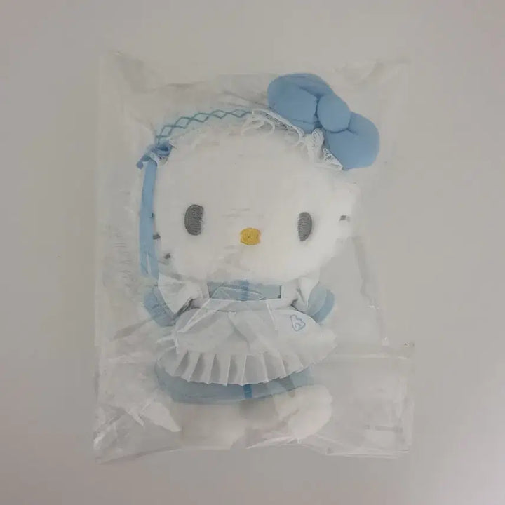 [BUNJANG] Sanrio Hello Kitty Mizuiro Mascot Angel Wing Keyring / 헬로 키티 미즈이로 마스코트 인형 키링 산리오 리쿠 손민수 엔젤 날개