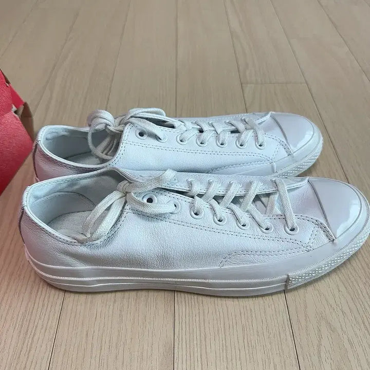 [BUNJANG] Converse Chuck Taylor White Leather Sneakers (280) / [280] 컨버스 척테일러 화이트 레더 280