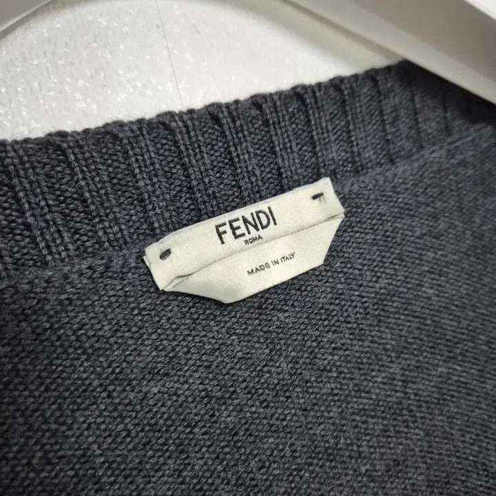 [BUNJANG] Fendi Wool Knit Cardigan 38 / (정품) 펜디 울 니트 가디건 38