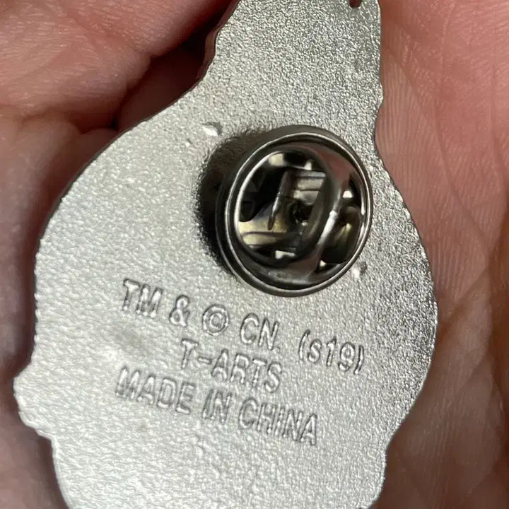 [BUNJANG] Adventure Time Ice King Metal Badge / 어드벤처 타임 아이스킹 메탈 뱃지
