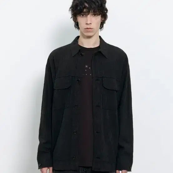 [SOLD OUT] 인사일런스 텍스쳐드 컷오프 셔츠 자켓 dyed black