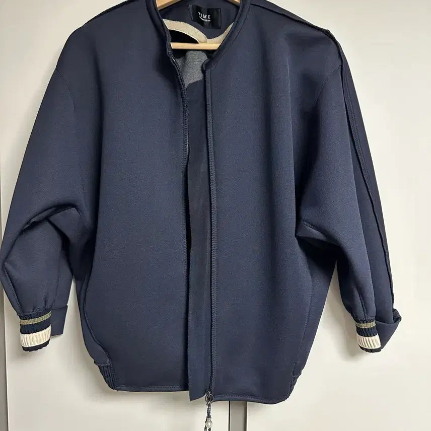 [BUNJANG] TIME Pearl Tassel Neoprene Color Block Jumper / 타임(TIME) 진주 태슬 네오프렌 배색 점퍼 (네이비 / 82사이즈)