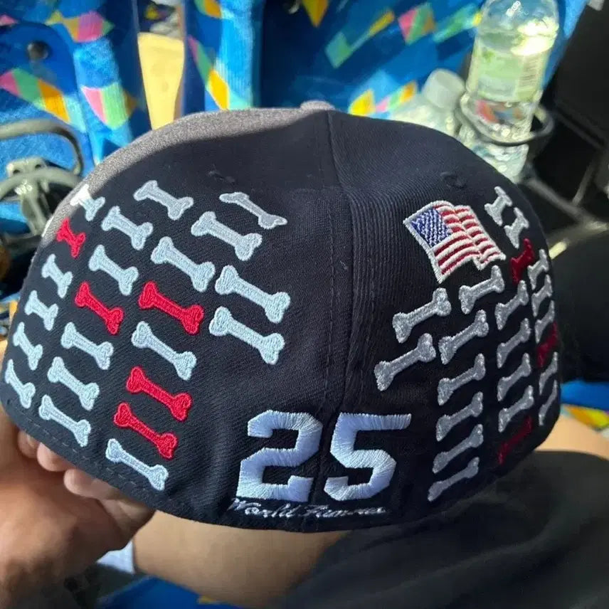 [BUNJANG] Supreme Bones Box Logo New Era Cap / 슈프림 본즈 박스로고 뉴에라 25FW 네이비 758