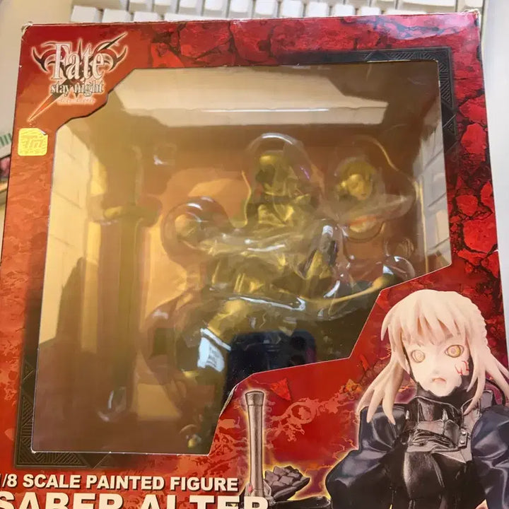 [BUNJANG] Gift Fate/Stay Night Saber Alter Figure / 기프트 페이트 세이버 얼터 피규어 흑밥