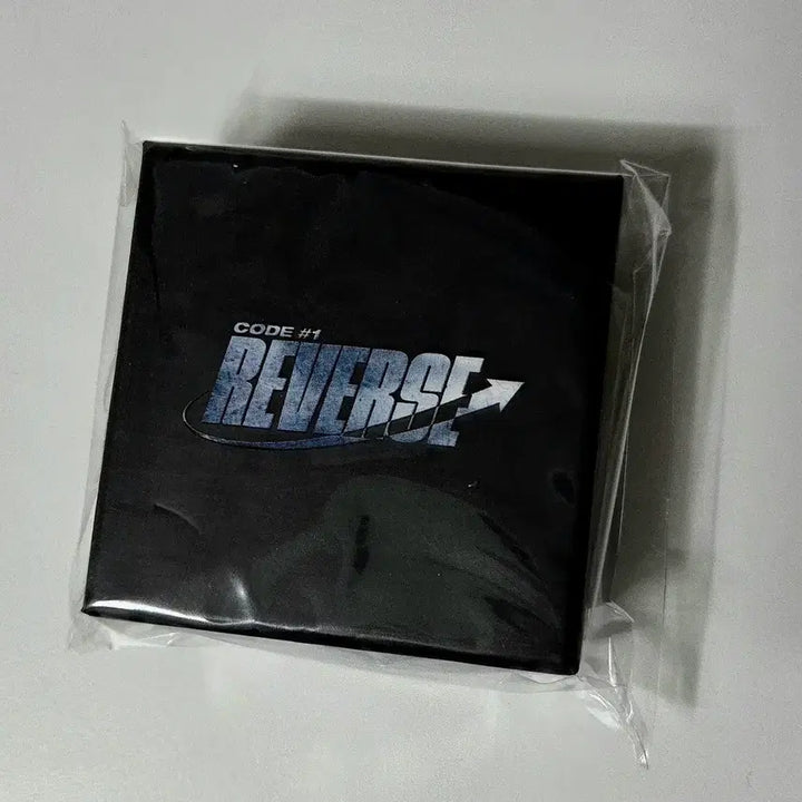 [BUNJANG] ONF Hyojin Reverse Concert Official Bracelet / (미개봉 새상품) 리버스콘 MD 팔찌 효진 / 온앤오프
