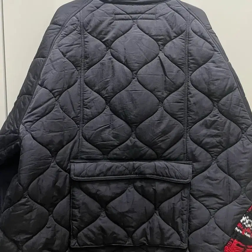 [BUNJANG] Andersson Bell Nordic Knitted Pocket Quilted Jumper / 앤더슨벨 노르딕 니티드 포켓 퀼티드 점퍼