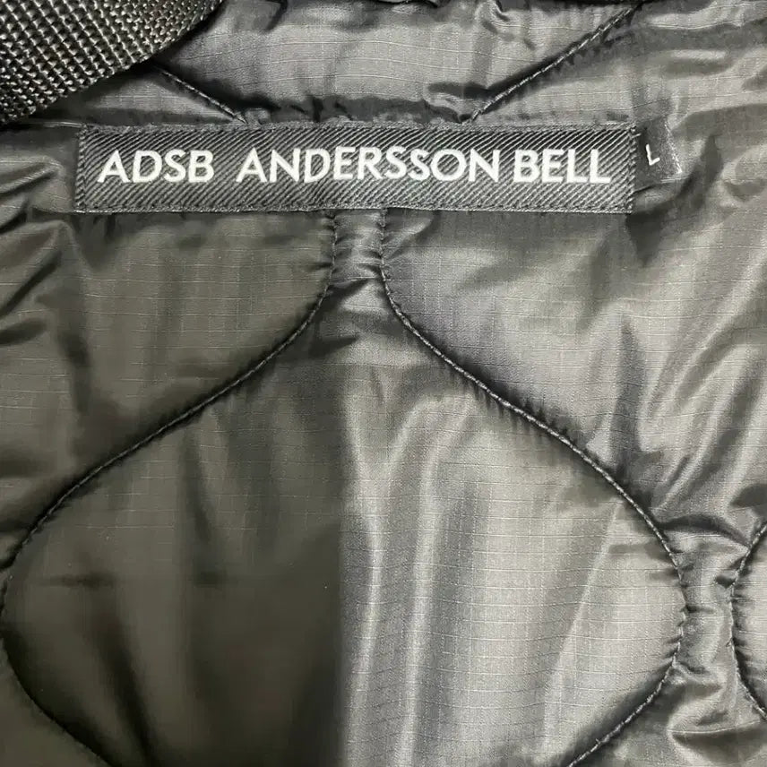 [BUNJANG] Andersson Bell Nordic Knitted Pocket Quilted Jumper / 앤더슨벨 노르딕 니티드 포켓 퀼티드 점퍼