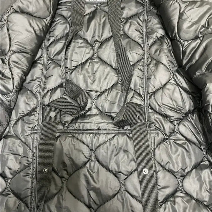 [BUNJANG] Andersson Bell Nordic Knitted Pocket Quilted Jumper / 앤더슨벨 노르딕 니티드 포켓 퀼티드 점퍼