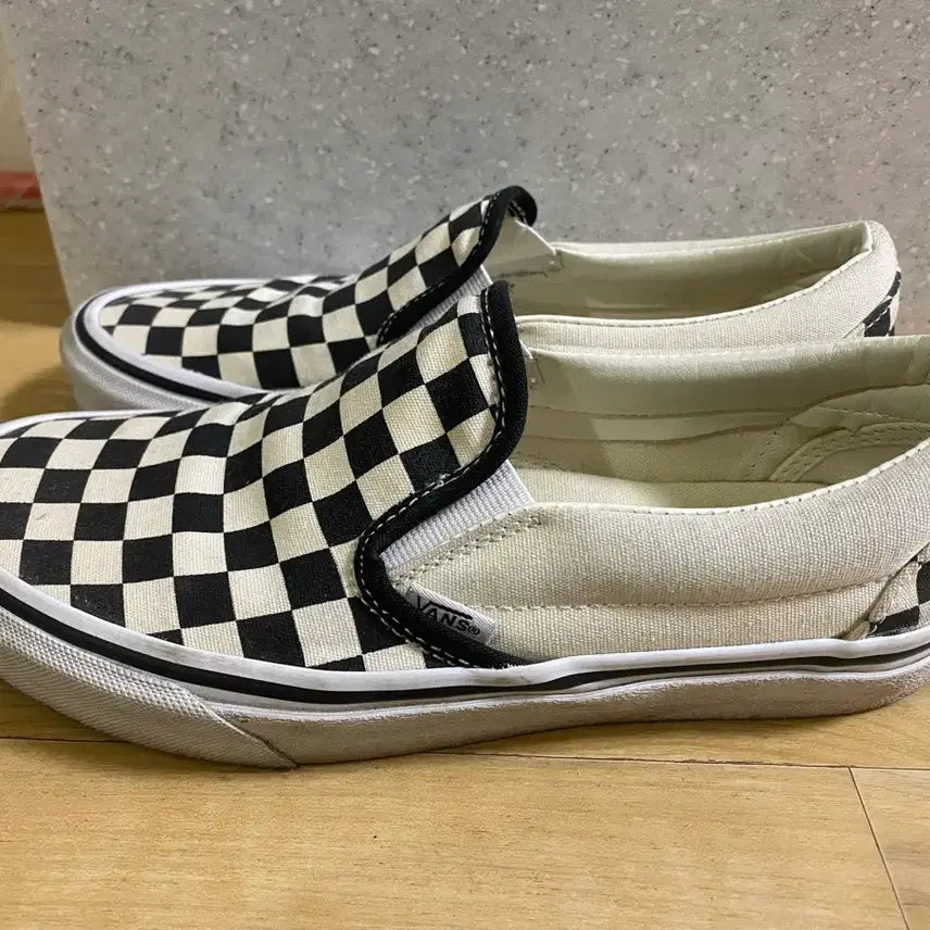 [BUNJANG] Vans Checkerboard Slip-On Shoes / 반스 체커보드 슬립온 240