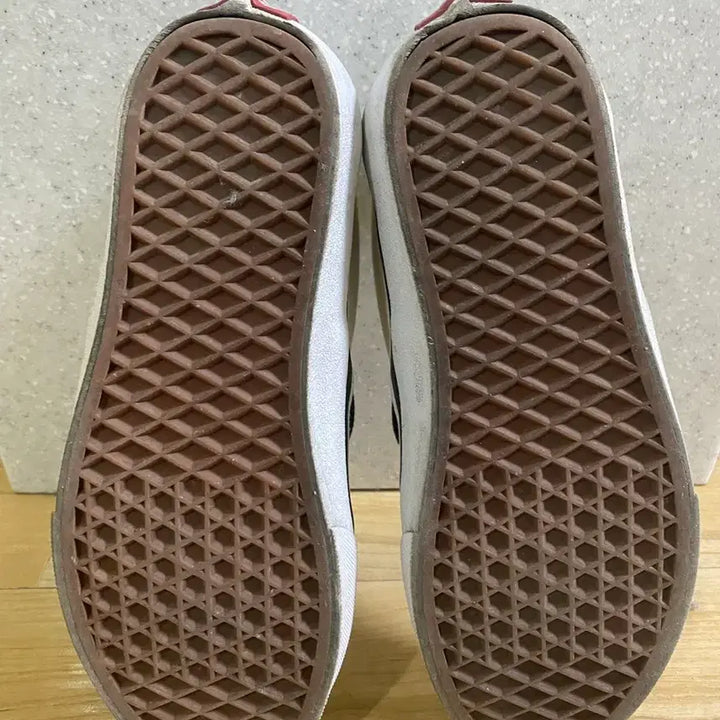 [BUNJANG] Vans Checkerboard Slip-On Shoes / 반스 체커보드 슬립온 240