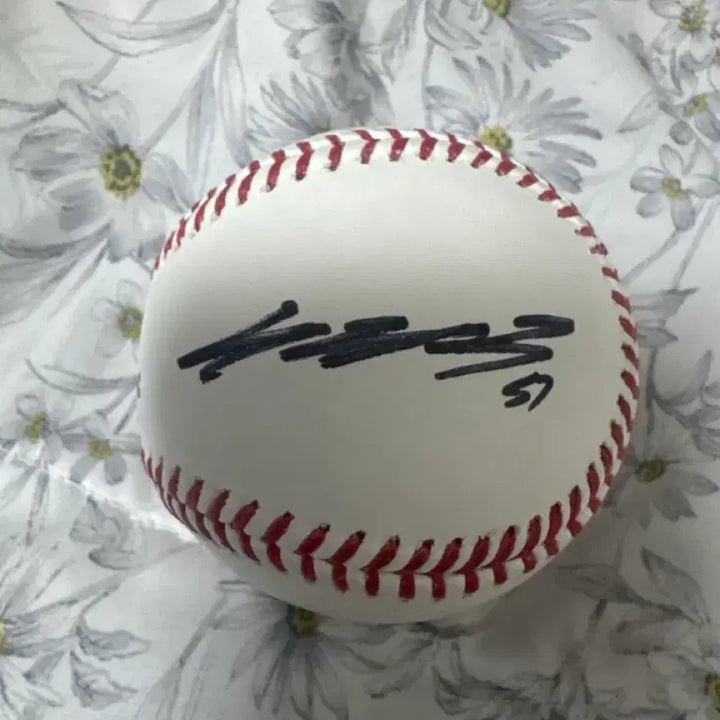 [BUNJANG] San Francisco Giants Lee Jung-hoo Autographed Baseball / 샌프란시스코 자이언츠 이정후 선수 싸인볼