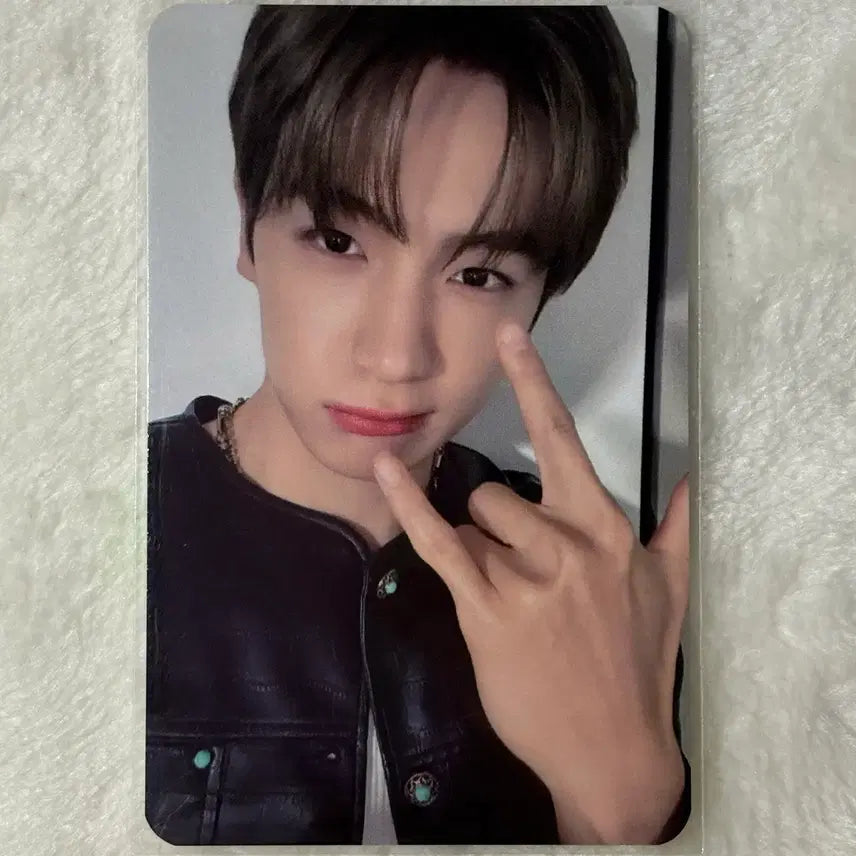 [BUNJANG] The Boyz Hyunjae a;effect ROCK STAR POB / 더보이즈 현재 a;effect 뮤빗몰 락스타 ver 미공포