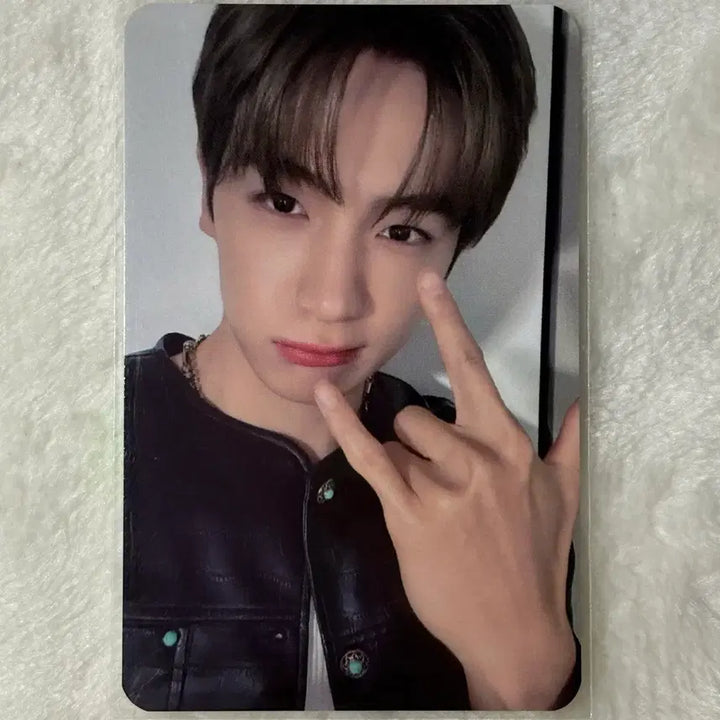 [BUNJANG] The Boyz Hyunjae a;effect ROCK STAR POB / 더보이즈 현재 a;effect 뮤빗몰 락스타 ver 미공포