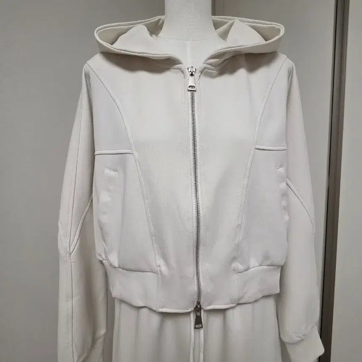 [BUNJANG] Ivory Hoodie Zip-up and Long Skirt Set / 아이보리 후드집업 롱 스커트 세트