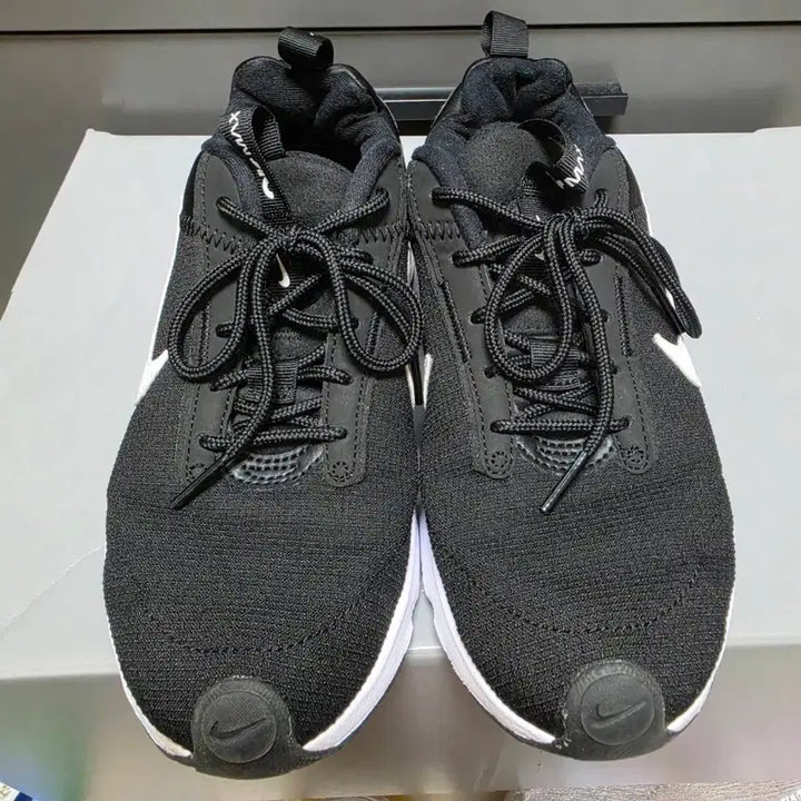 [BUNJANG] Nike Air Max Interlock Sneakers / 235mm나이키 에어맥스 인터락 -735