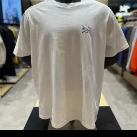 [SOLD OUT] 아크테릭스 크래그 반팔티 화이트 XL 새상품