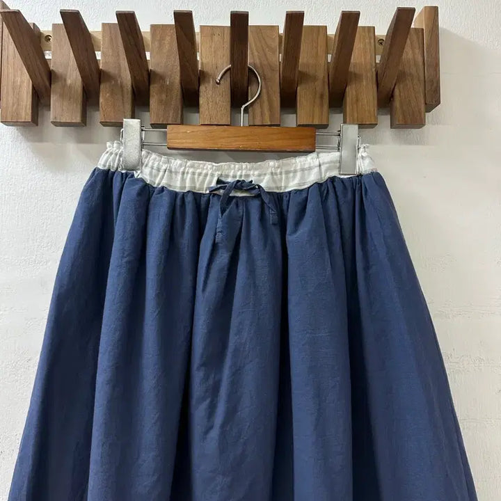 [BUNJANG] Vintage Punch Lace Flare Skirt / 일본빈티지 펀칭 레이스 플레어 밴딩 스커트