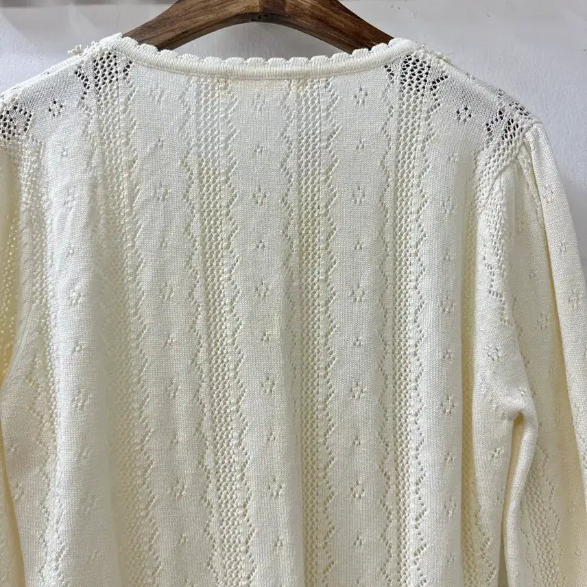 [BUNJANG] Ank Rouge Flower Embroidered Beaded Punching Knit Cardigan / 일본빈티지 Ank Rouge 앙크루즈 플라워 자수 비즈펀칭 니트 가디건
