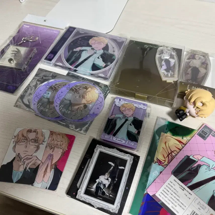[BUNJANG] ATEEZ Luca Goods Bundle Set / 에이스테 루카 굿즈 일괄 처분