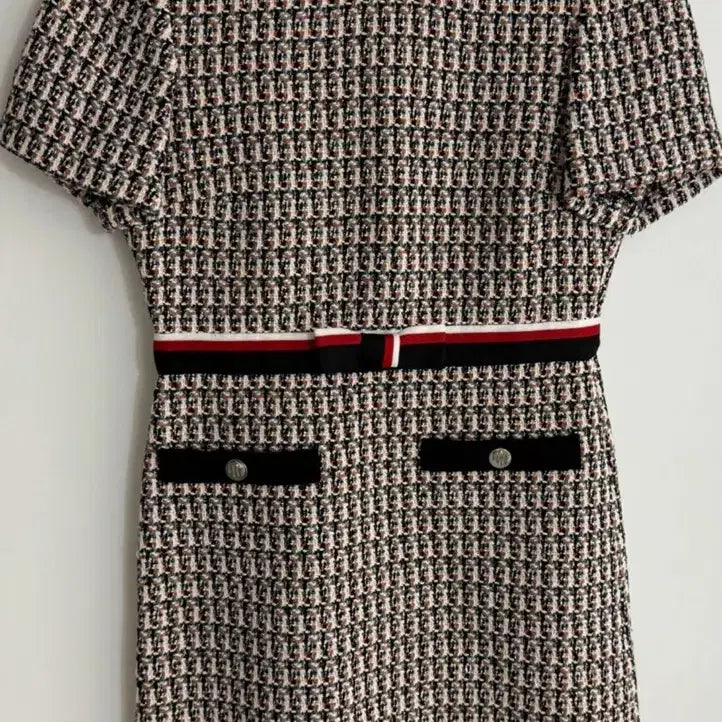 [BUNJANG] Maje Tweed Mini Dress / 마쥬 트위드 미니 반팔 하객룩 원피스 36사이즈