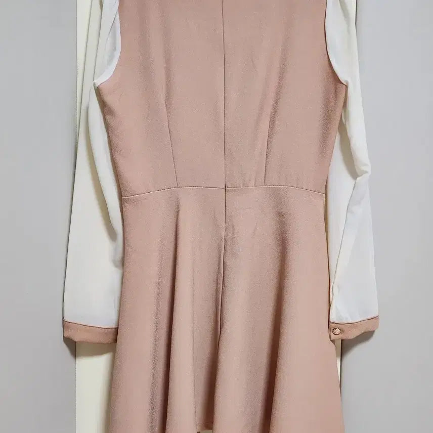 [BUNJANG] Embroidered Lace Collar Flare Dress / 자수 레이스 카라 플레어 원피스