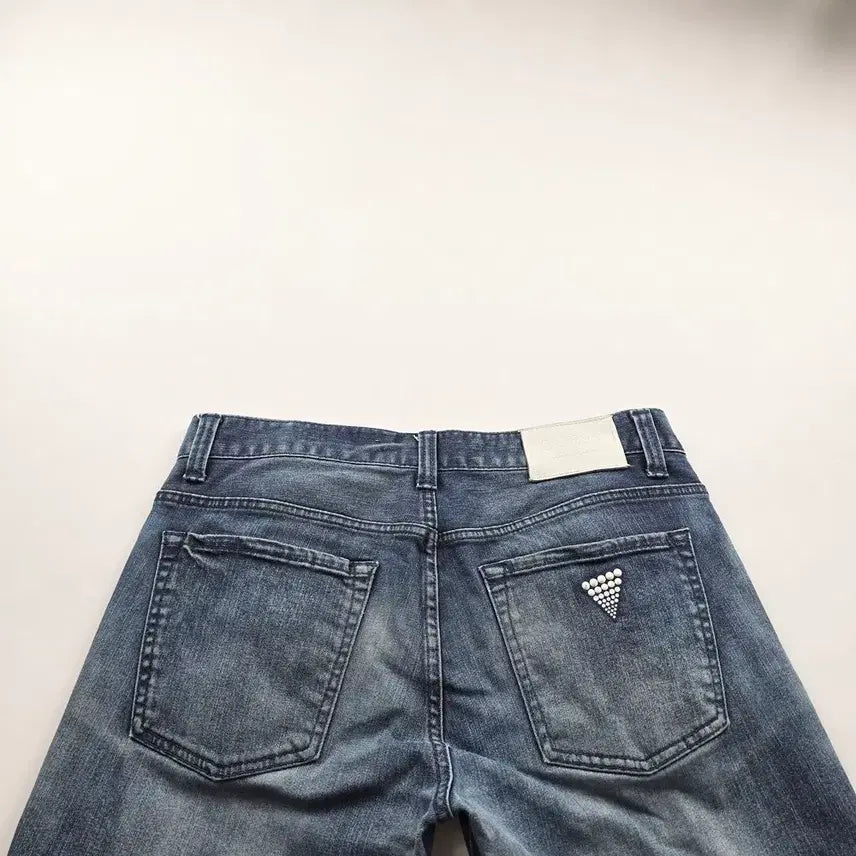 [SOLD OUT] 게스 청바지 스판 일자 데님 사이즈32 R4914