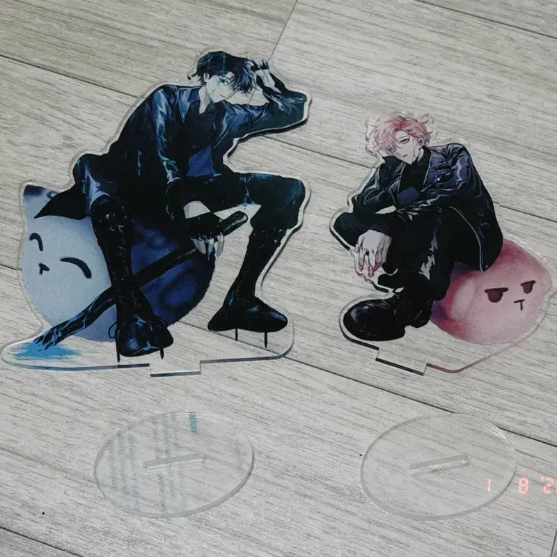 [BUNJANG] Unidentified Demotjuk Acrylic Stand Bundle Set / 데못죽 아크릴 스텐드 팝니다