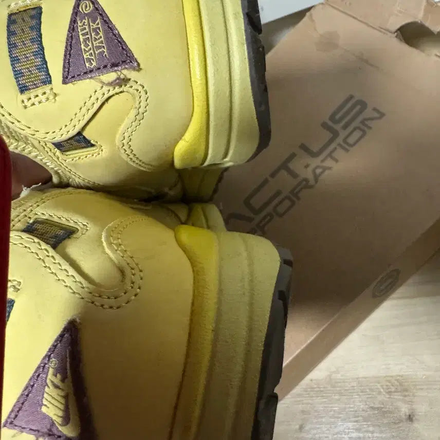 [BUNJANG] Nike Air Max 1 Travis Scott CACT.US Gold Sneakers / 나이키 에어맥스1 트래비스 스캇 CACT.US Gold 280사이즈