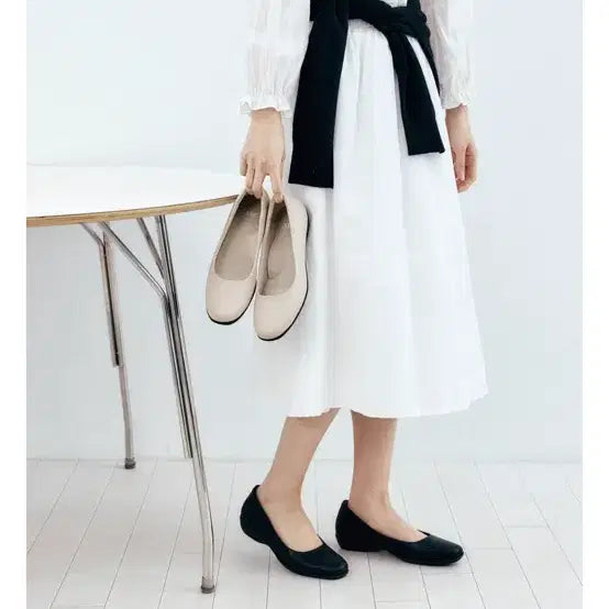 [BUNJANG] NUOVO EVE V2 WEDGE 3 Flat Shoes / [누오보] 플랫슈즈230 (EVE V2 WEDGE 3)