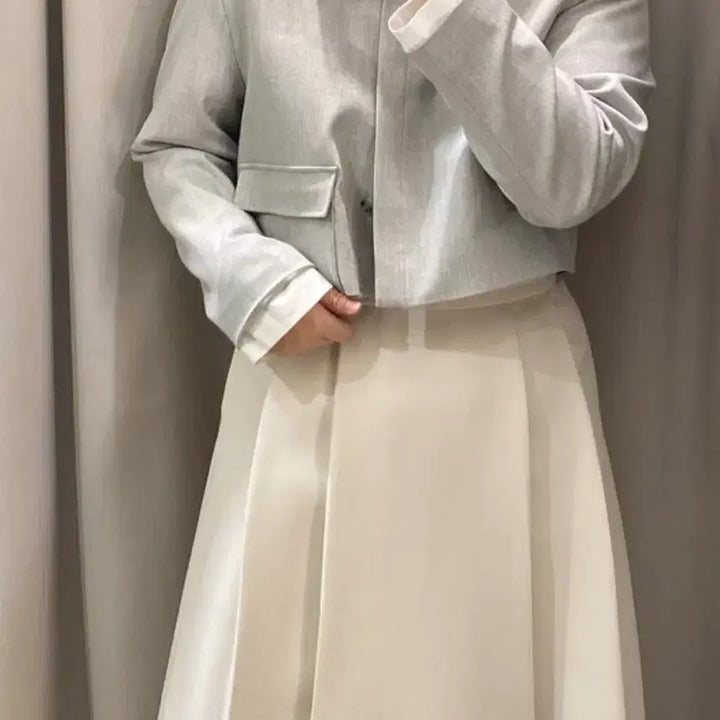 [BUNJANG] Zara Patch Pocket Cropped Blazer - L / 자라 패치 포켓 크롭 블레이저 택채 새상품 L 사이즈