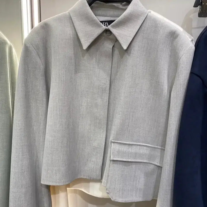 [BUNJANG] Zara Patch Pocket Cropped Blazer - L / 자라 패치 포켓 크롭 블레이저 택채 새상품 L 사이즈