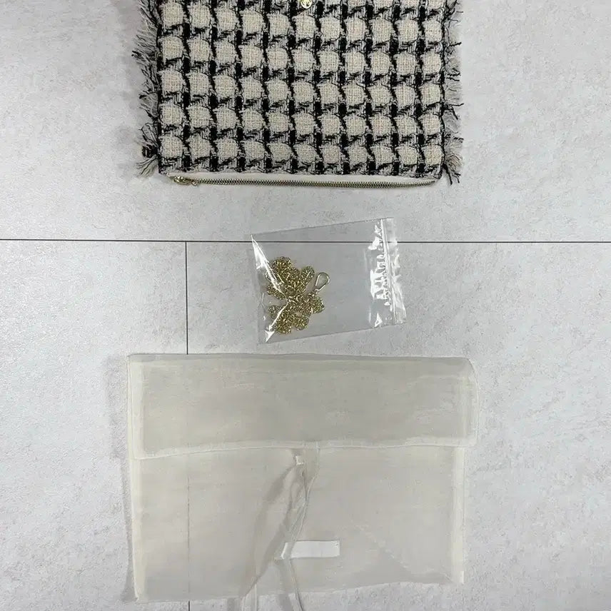 [BUNJANG] umer Tweed Chain Shoulder Bag / (umer) 유메르 트위드 체인 숄더백