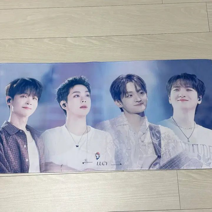 [SOLD OUT] 루시 슬로건 / 예찬 상엽 원상 광일 슬로건
