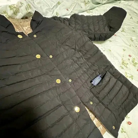 [BUNJANG] Erno Reversible Quilted Jacket / 에르노 블랙/베이지 양면 경량 퀄팅 자켓