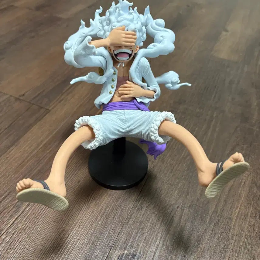 [BUNJANG] One Piece Luffy Gear 5 King of Artist Figure ver1 / 원피스 루피 니카 기어5 킹오아 피규어 ver1