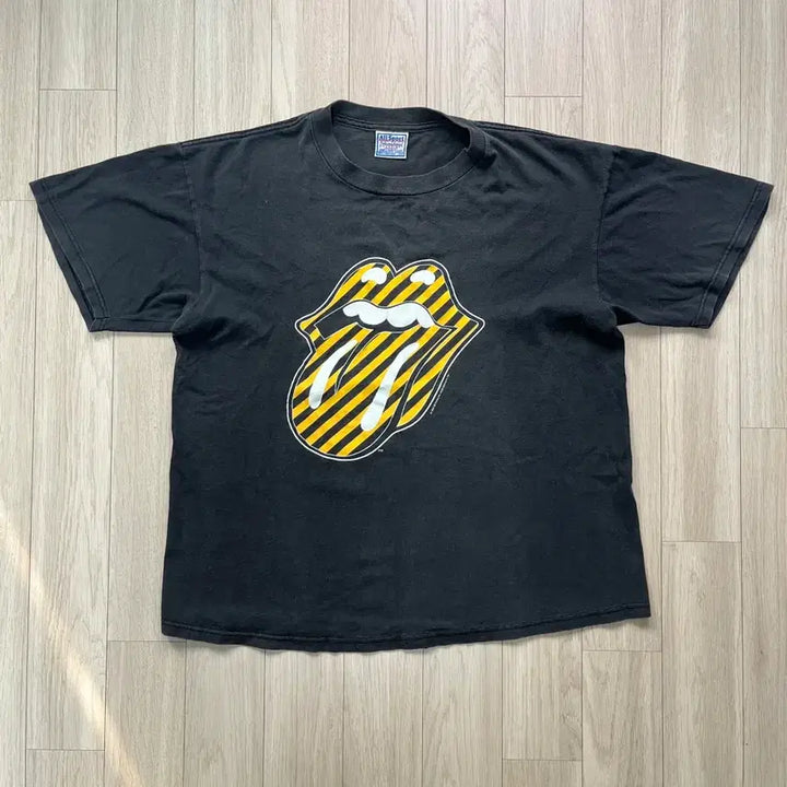 [BUNJANG] Rolling Stones No Security Band T-Shirt / 90s 롤링스톤즈 롤링스톤스 no security 밴드티 티셔츠