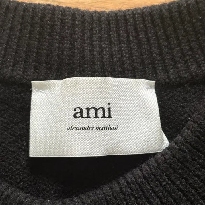 [BUNJANG] AMI Intarsia Big Logo Knit Sweater / 아미 인타르시아 빅로고 니트