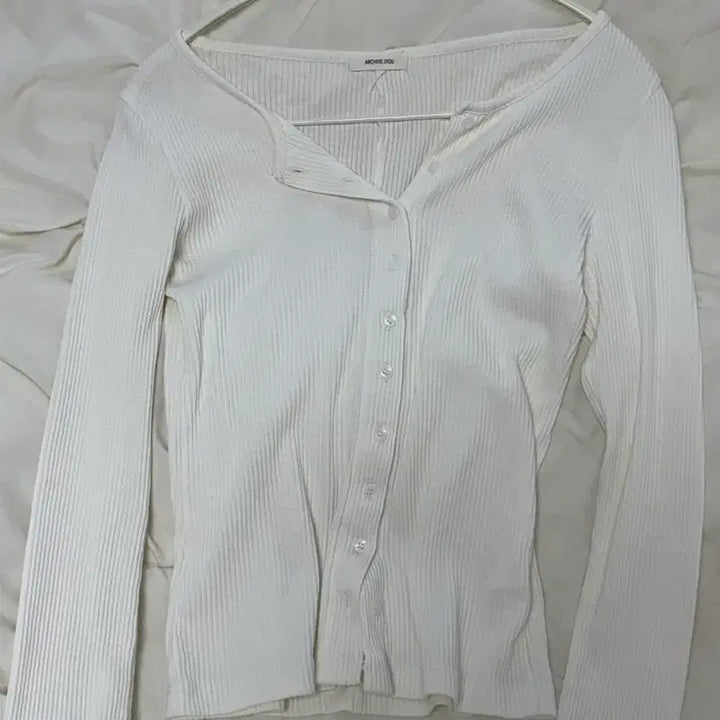 [BUNJANG] Archive J2U Cardigan / 아카이브제이투유 가디건