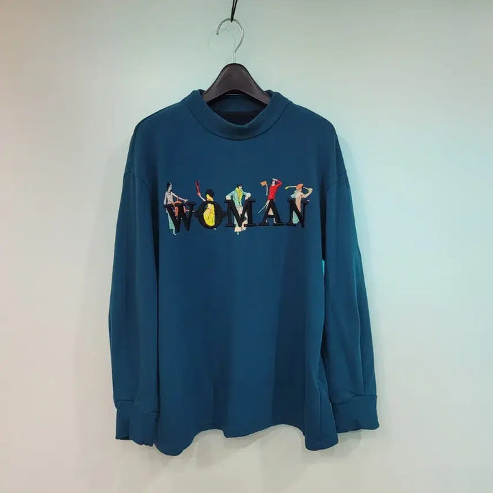 [BUNJANG] Benetton Embroidered Sweatshirt / 베네통 자수 맨투맨 티셔츠