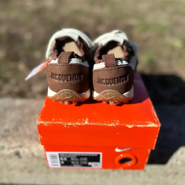 [BUNJANG] Screamous Moon Shoes Brown 235 / 나이키 자크뮈스 문 슈즈 브라운 235