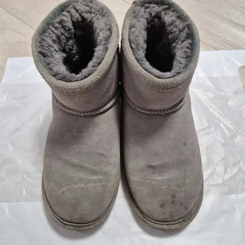 [BUNJANG] Bearpaw UGG Boots 235 Winter Boots / 베어파우 어그부츠 털부츠 235(37)